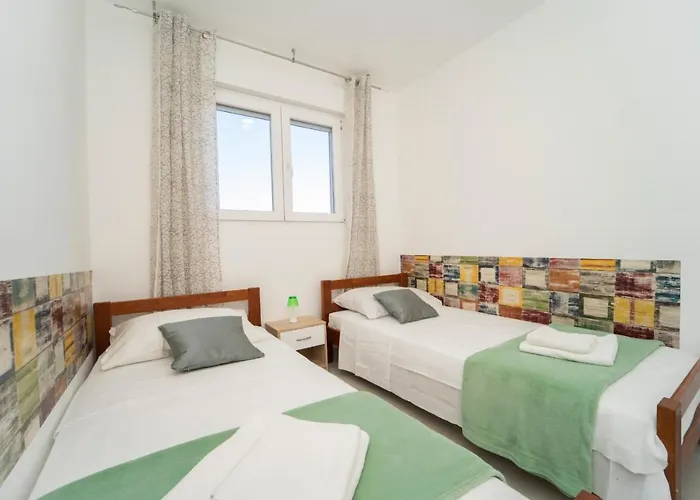 Svema בית נופש וולה לוקה